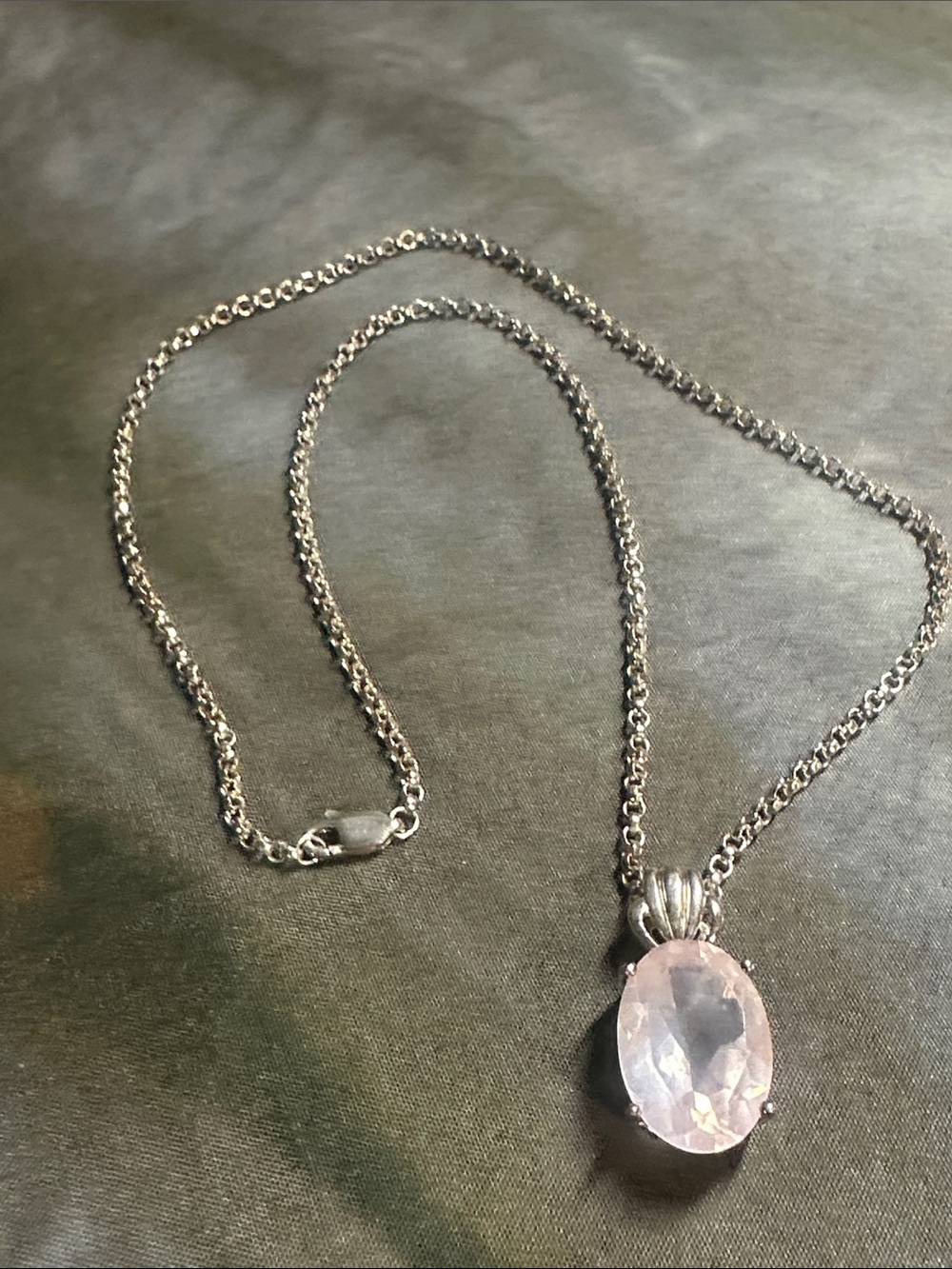 925 Sterling Silver 18” Rose Quartz Pendant Necklace - Pink
